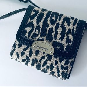 JACLYN SMITH ANIMAL PRINT BAG, CROSS BODY